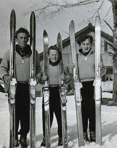 Ski dans la vallée de La Brévine (années 1940)